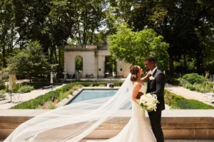 Bride and groom wedding portraits, in Philadelphia at the Rodin Museum.